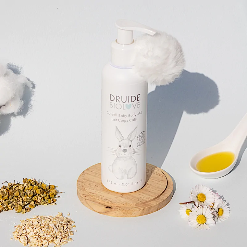 Lait corps bébé BioLove Lait Corps Câlin — hydratant biologique pour peau délicate